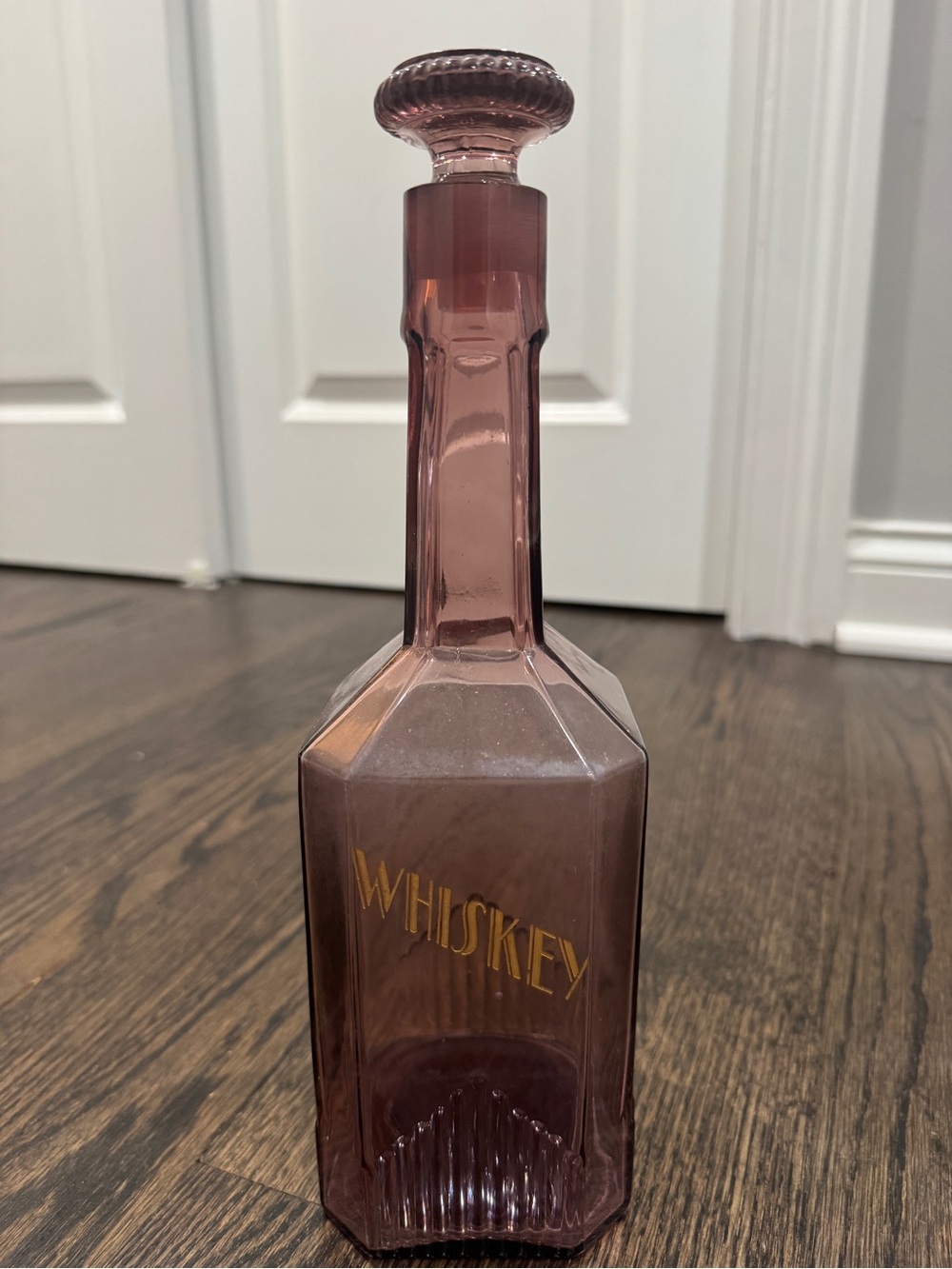 1960s Mauve Glass Whiskey Decanter w/ Matching Stopper – Retro MCM Barware